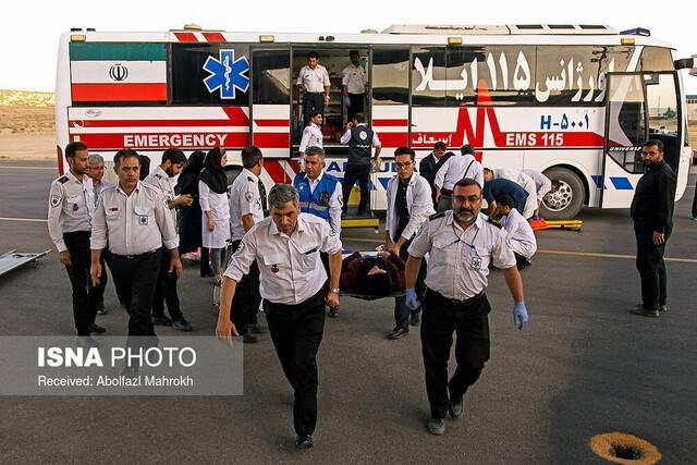 اعزام 10 بیمار بستری شده در بیمارستان الحسین به مرز مهران