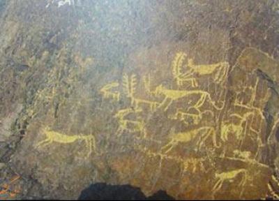 کشف نقوش صخره ای 5 هزار ساله در استان اصفهان